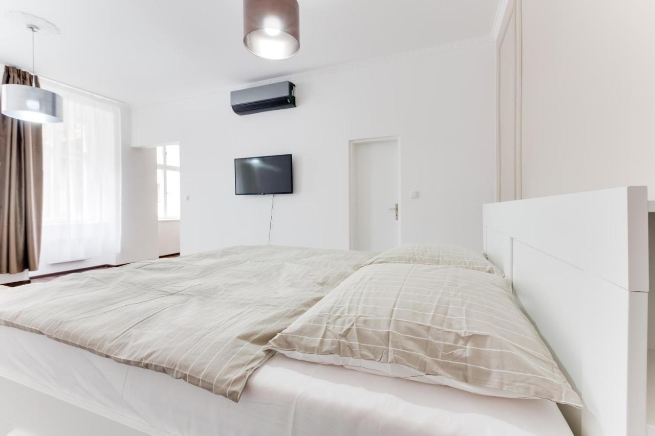 Free Days Luxury Apartment Prague Luaran gambar